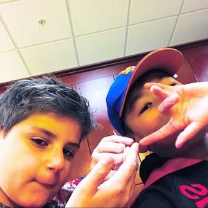 Meet your Posher, Thomas